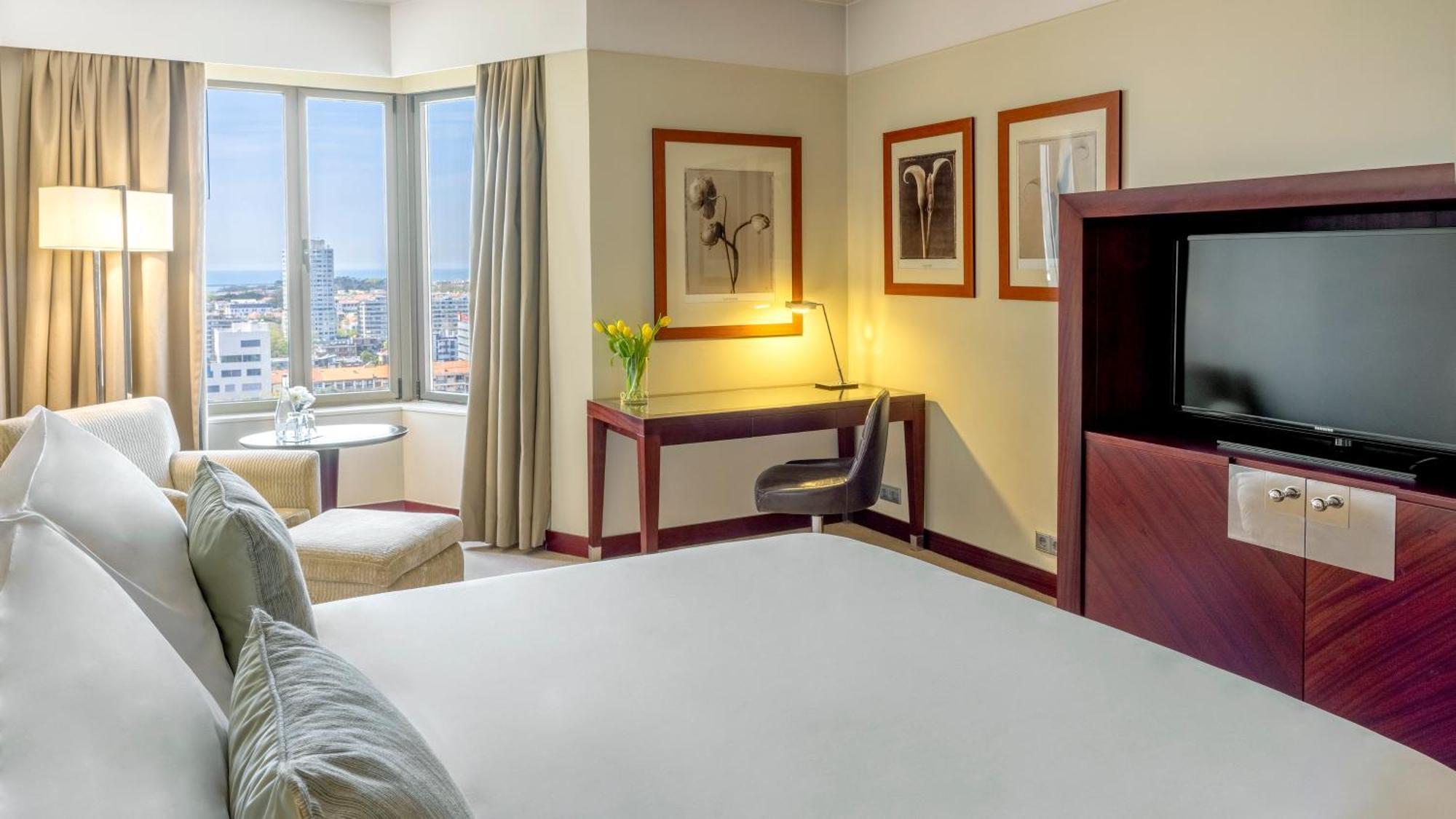 Hotel Crowne Plaza Porto, An Ihg 5*