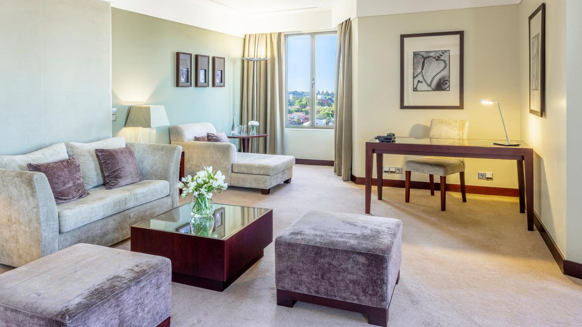 Crowne Plaza Porto, An Ihg Hotel